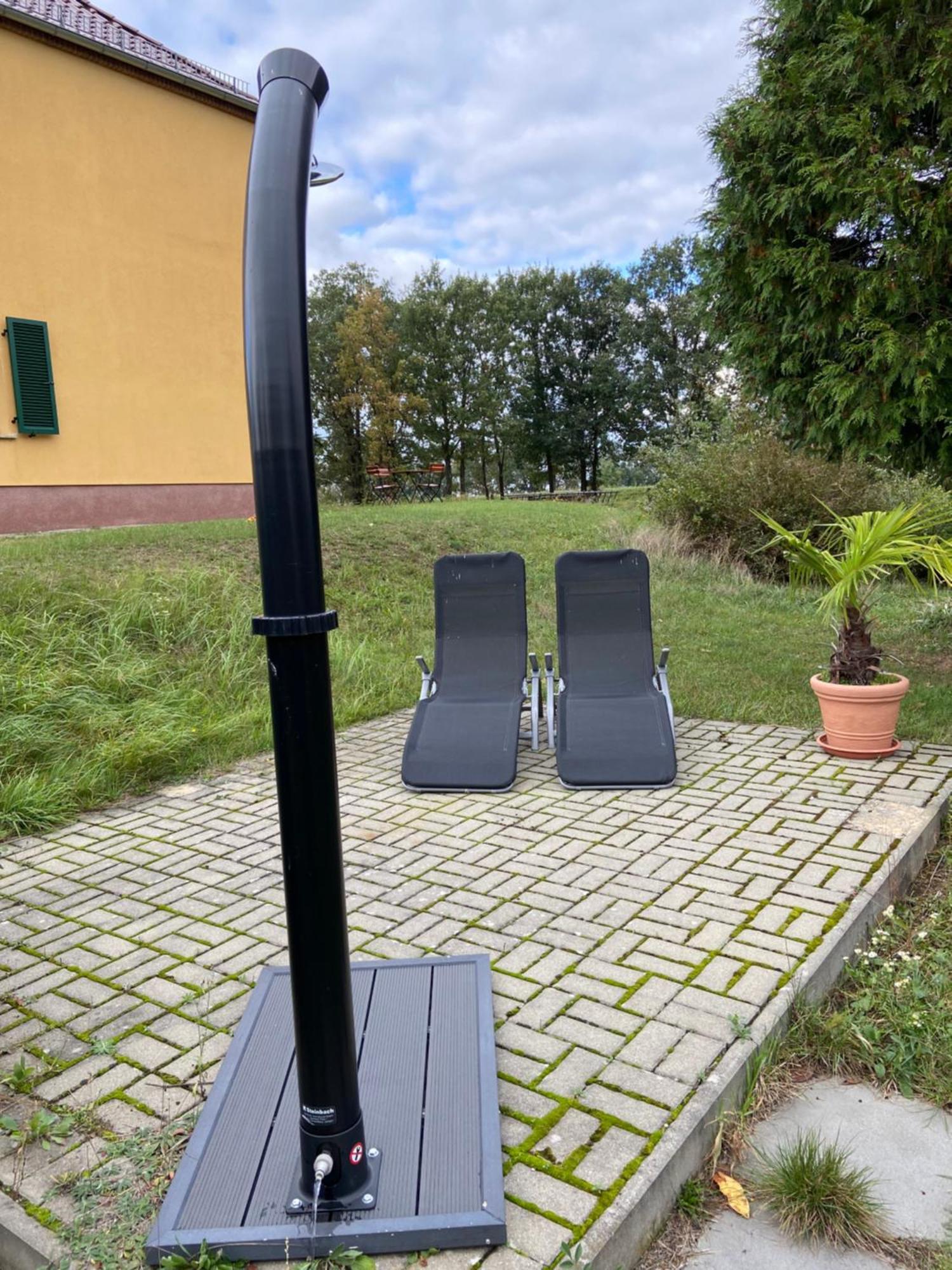 Gelbes Haus Seenland Ferienwohnungen Xl Elsterheide Exterior foto