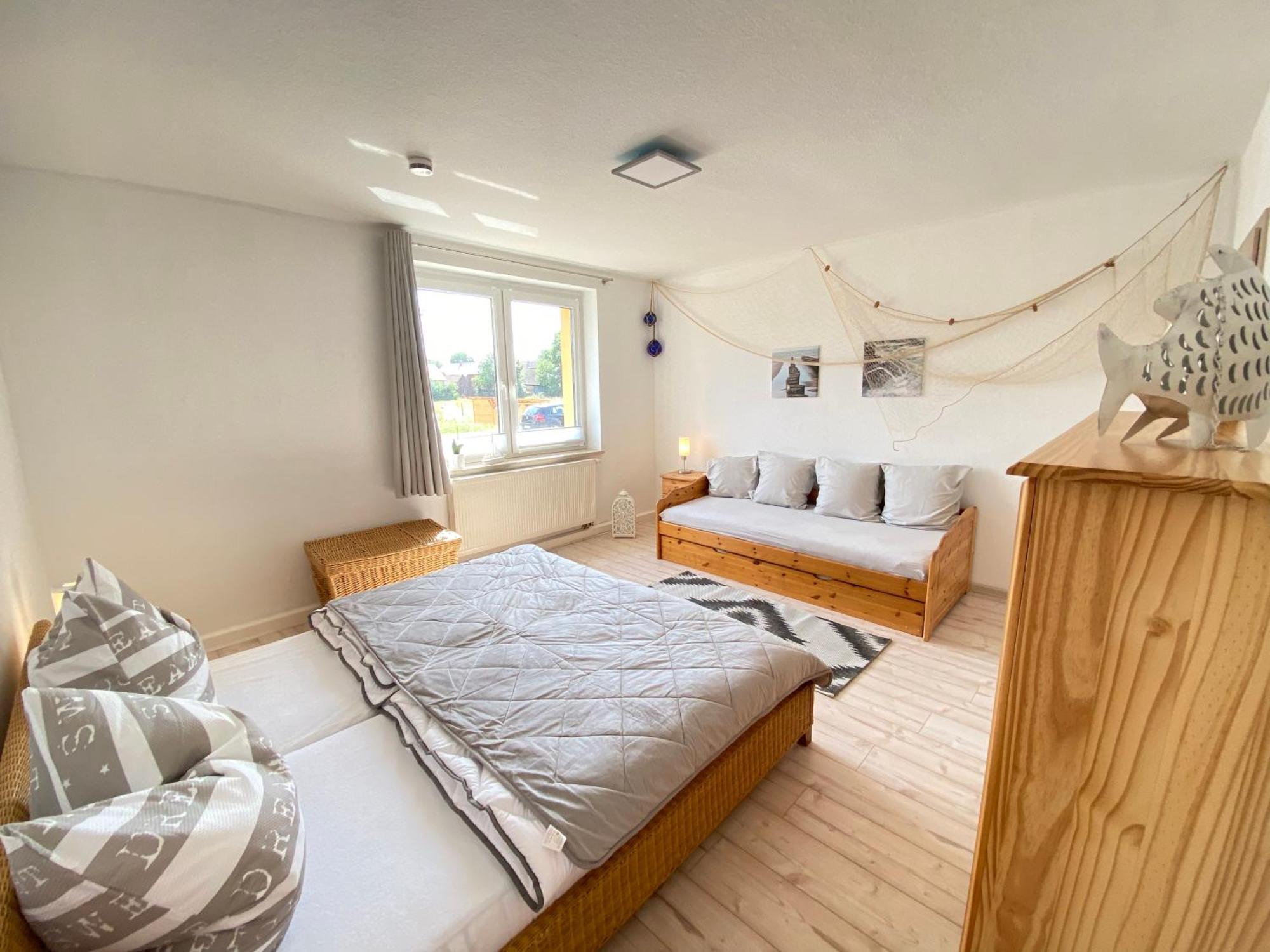 Gelbes Haus Seenland Ferienwohnungen Xl Elsterheide Zimmer foto
